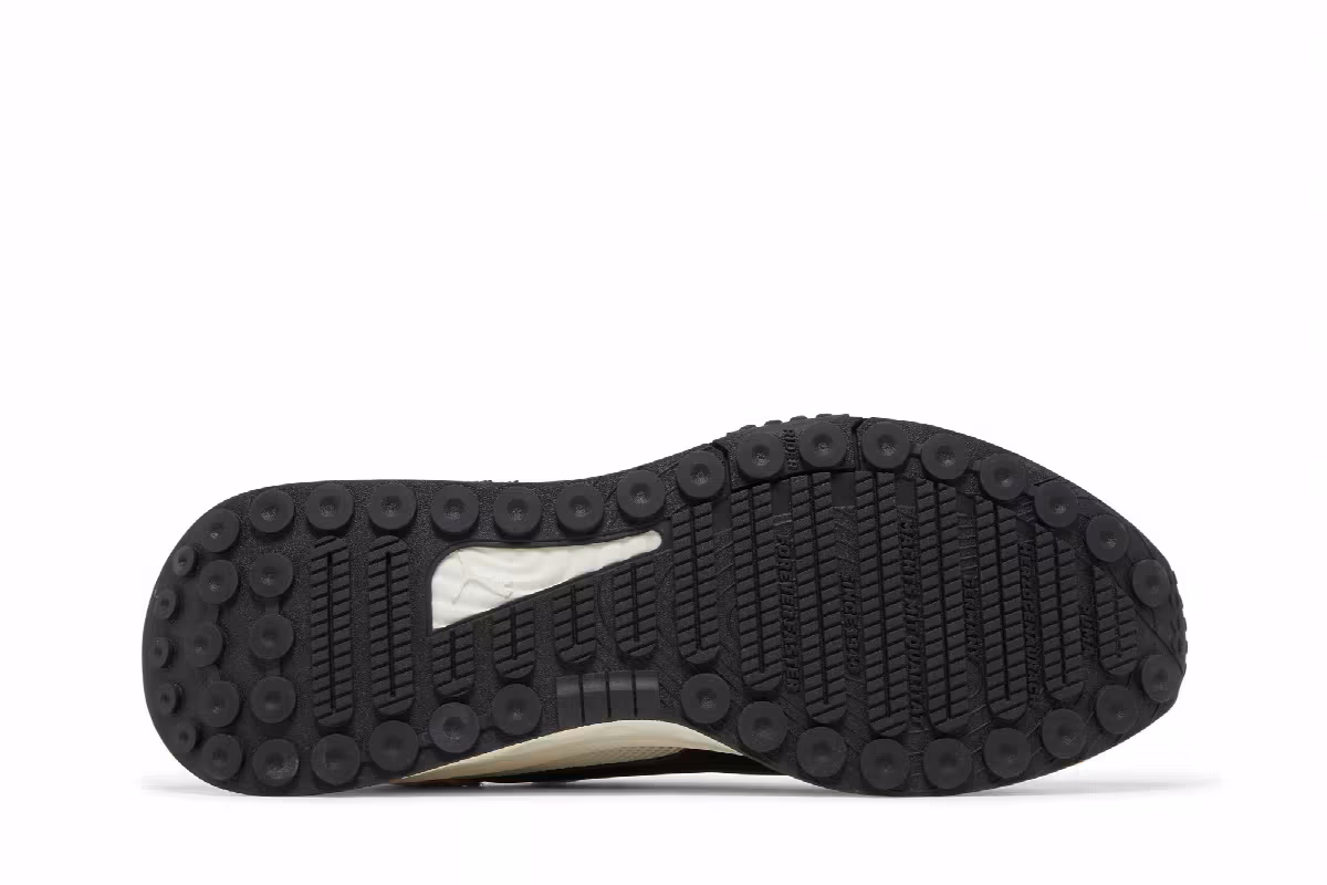 Neymar Jr. x Puma Wild Rider Vaporous Grey Black, view 5