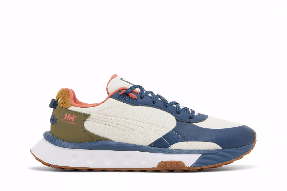 Puma Helly Hansen x Wild Rider Intense Blue White Asparagus, view 2