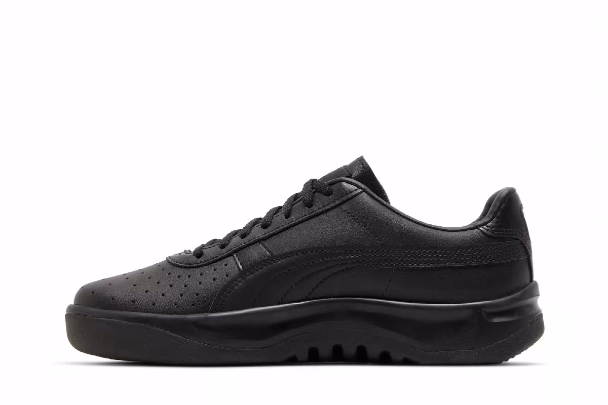 Puma GV Special Jr Black Team Gold, view 4