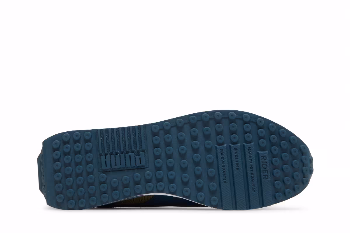 Helly Hansen x Puma City Rider Intense Blue White Asparagus, view 5