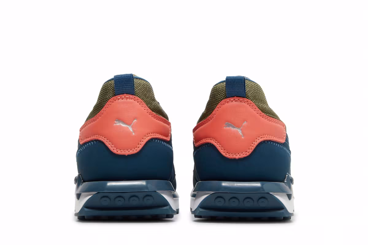 Helly Hansen x Puma City Rider Intense Blue White Asparagus, view 7