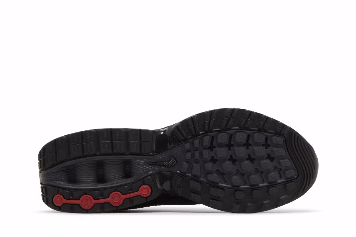 Nike Air Max DN Black Metallic Grey, view 5