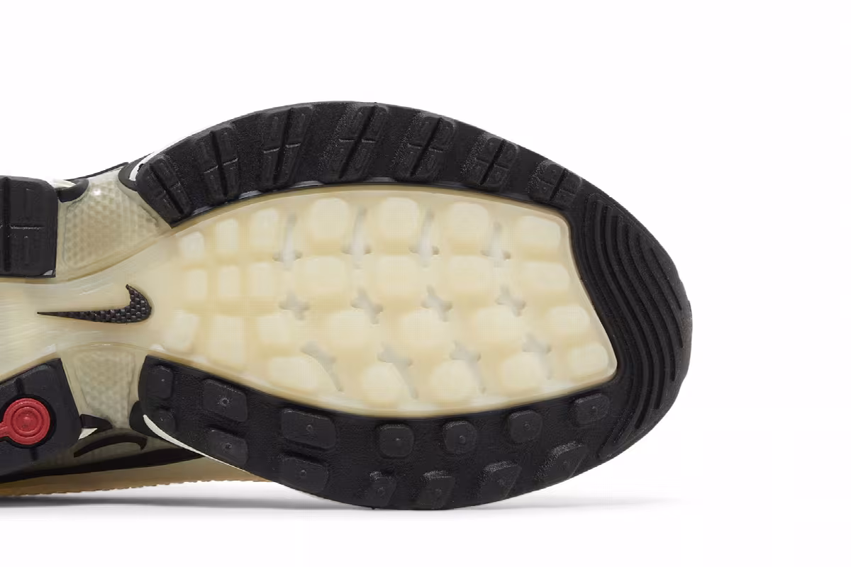 Nike Air Max DN Sail Black, view 6
