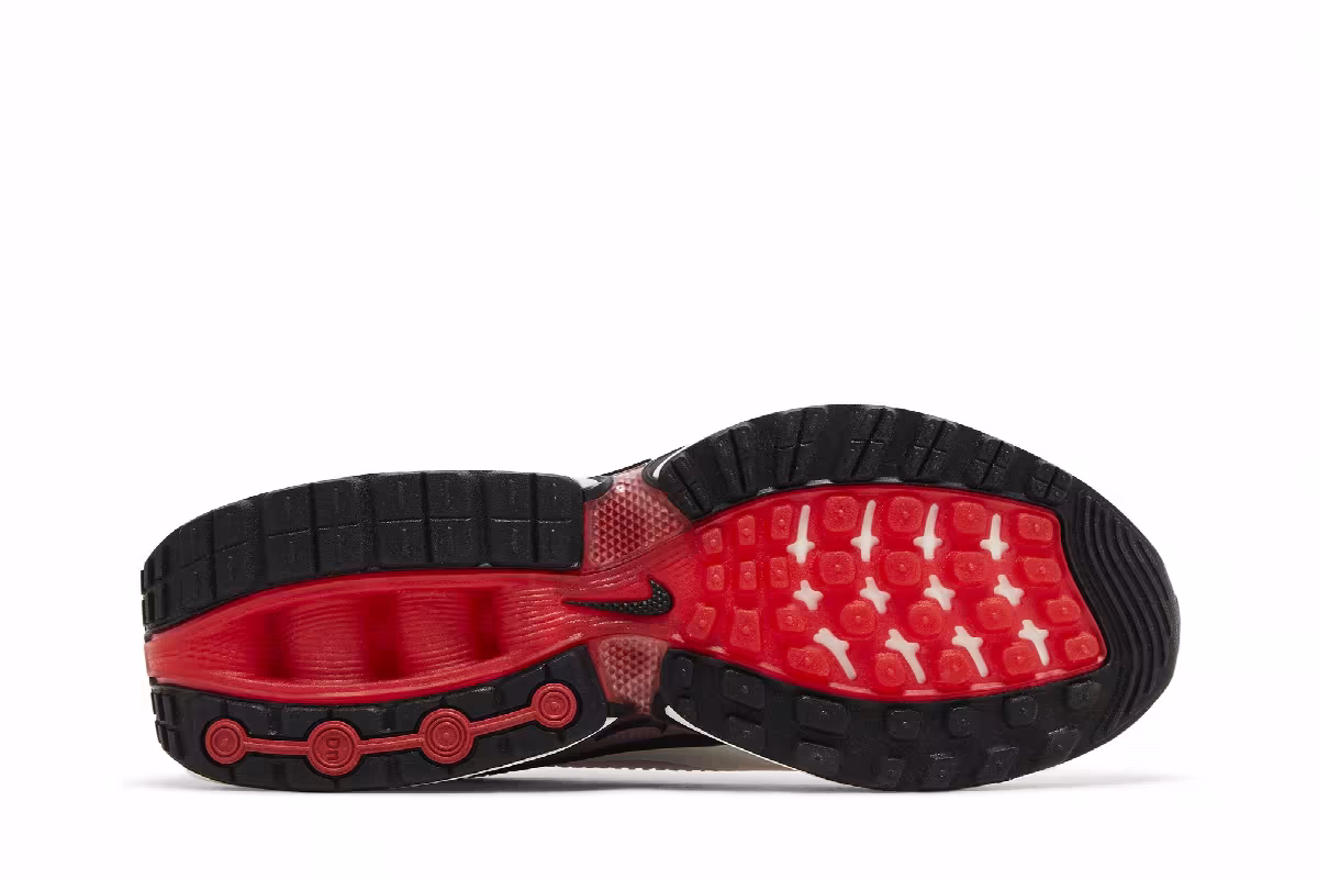 Nike Air Max DN SE University Red, view 5