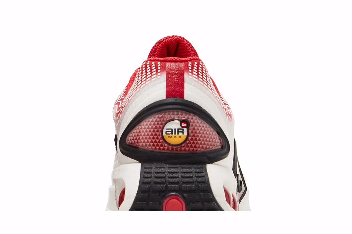 Nike Air Max DN SE University Red, view 8
