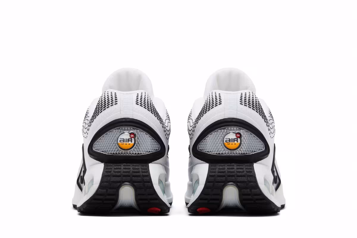 Nike Air Max DN Photon Dust Black, view 7