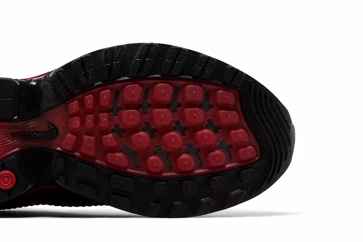 Nike Air Max DN Iron Grey University Red, view 6
