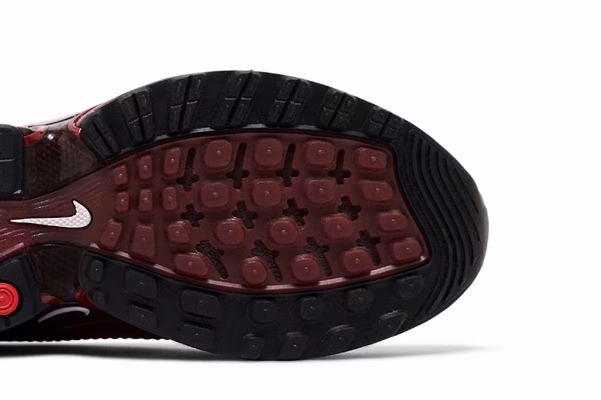 Nike Women's Air Max DN Burgundy Crush, view 6
