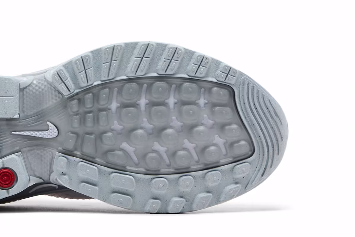 Nike Women's Air Max DN White Metallic Silver, view 6