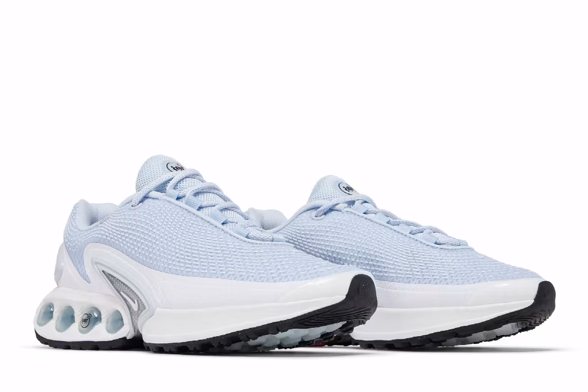 Nike Women's Air Max DN Half Blue, view 9