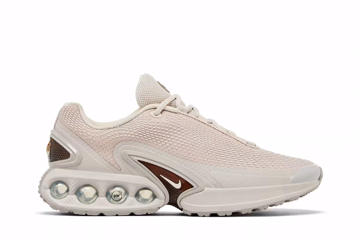 Nike Women's Air Max DN Light Orewood Brown, view 2