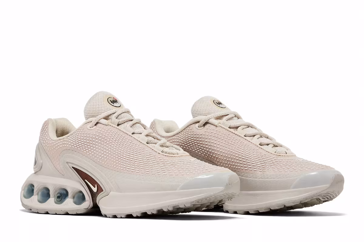 Nike Women's Air Max DN Light Orewood Brown, view 9