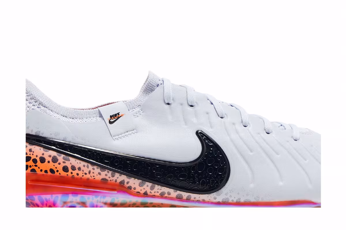 Nike Tiempo Legend 10 Elite FG Electric Pack, view 3