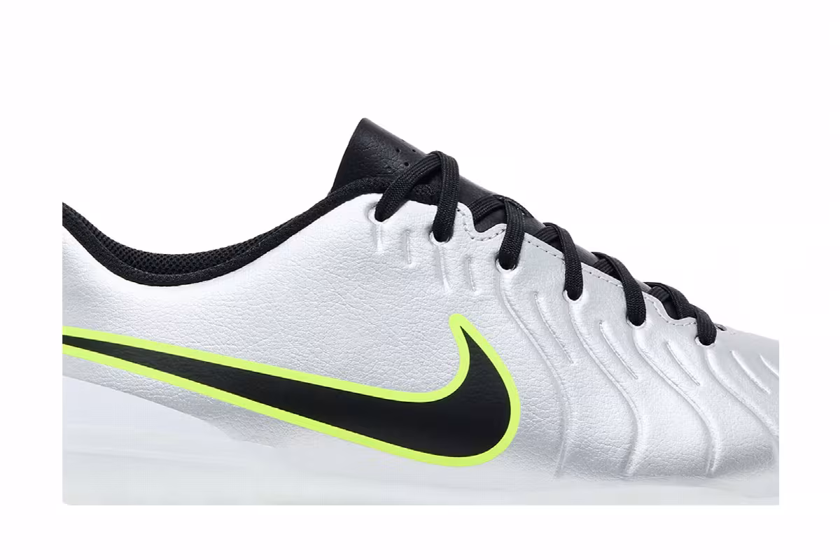 Nike Tiempo Legend 10 Club MG Mad Voltage Pack, view 3