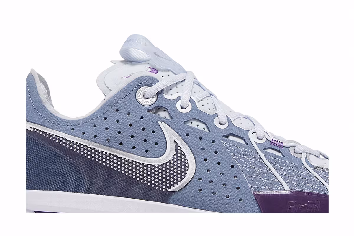 Nike Air Zoom GT Cut 3 EP Be True To Her School, view 3