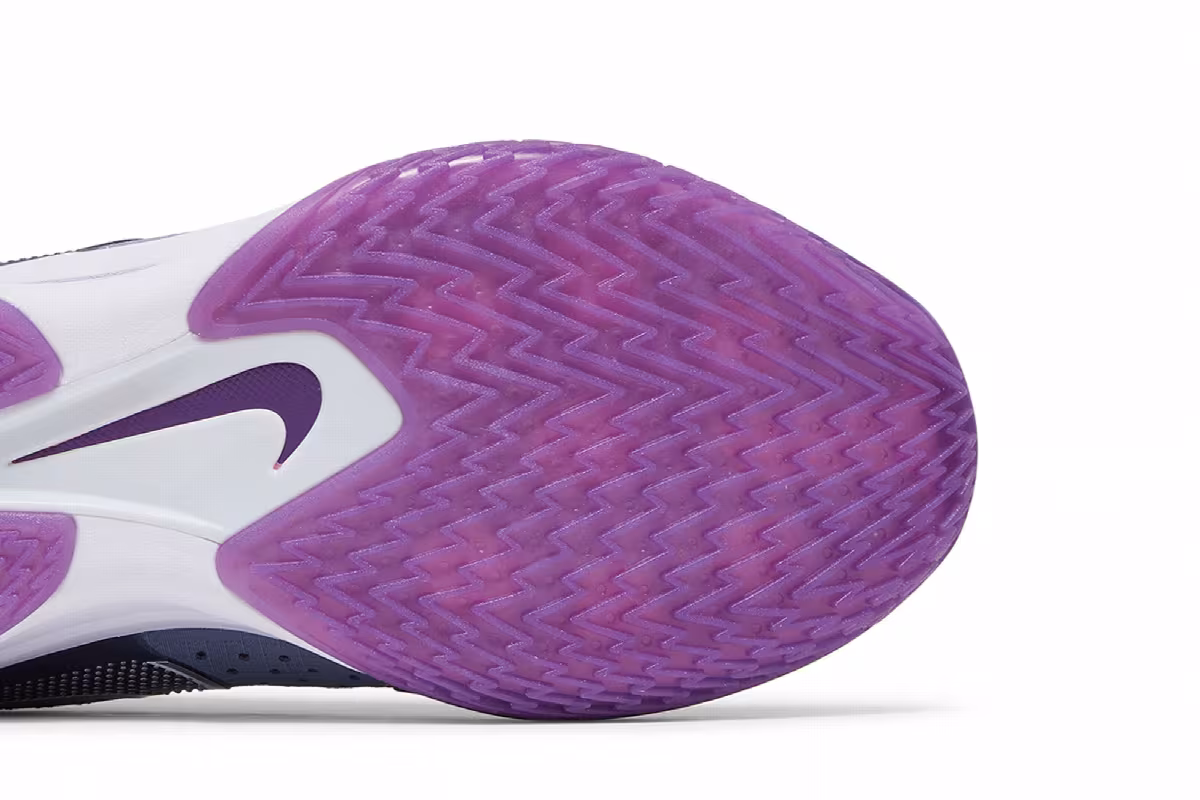 Nike Air Zoom GT Cut 3 EP Be True To Her School, view 6