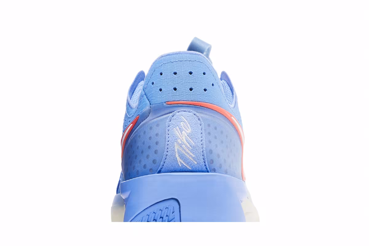 Nike Women's Air Zoom GT Cut 3 Royal Pulse, view 8