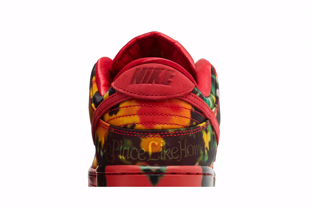 The Wizard of Oz x Nike Dunk Low SB Poppy Field, view 8