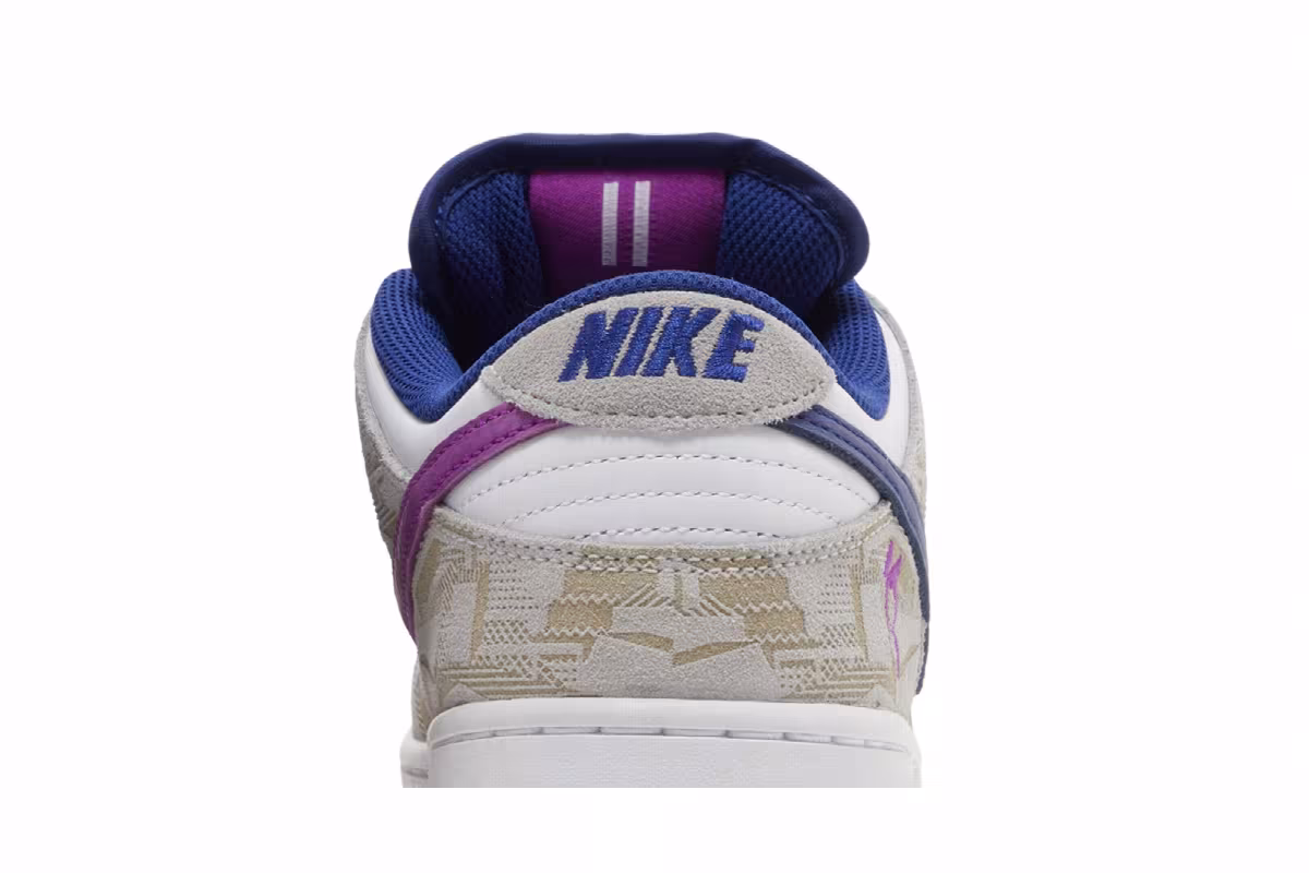 Rayssa Leal x Nike Dunk Low SB, view 8