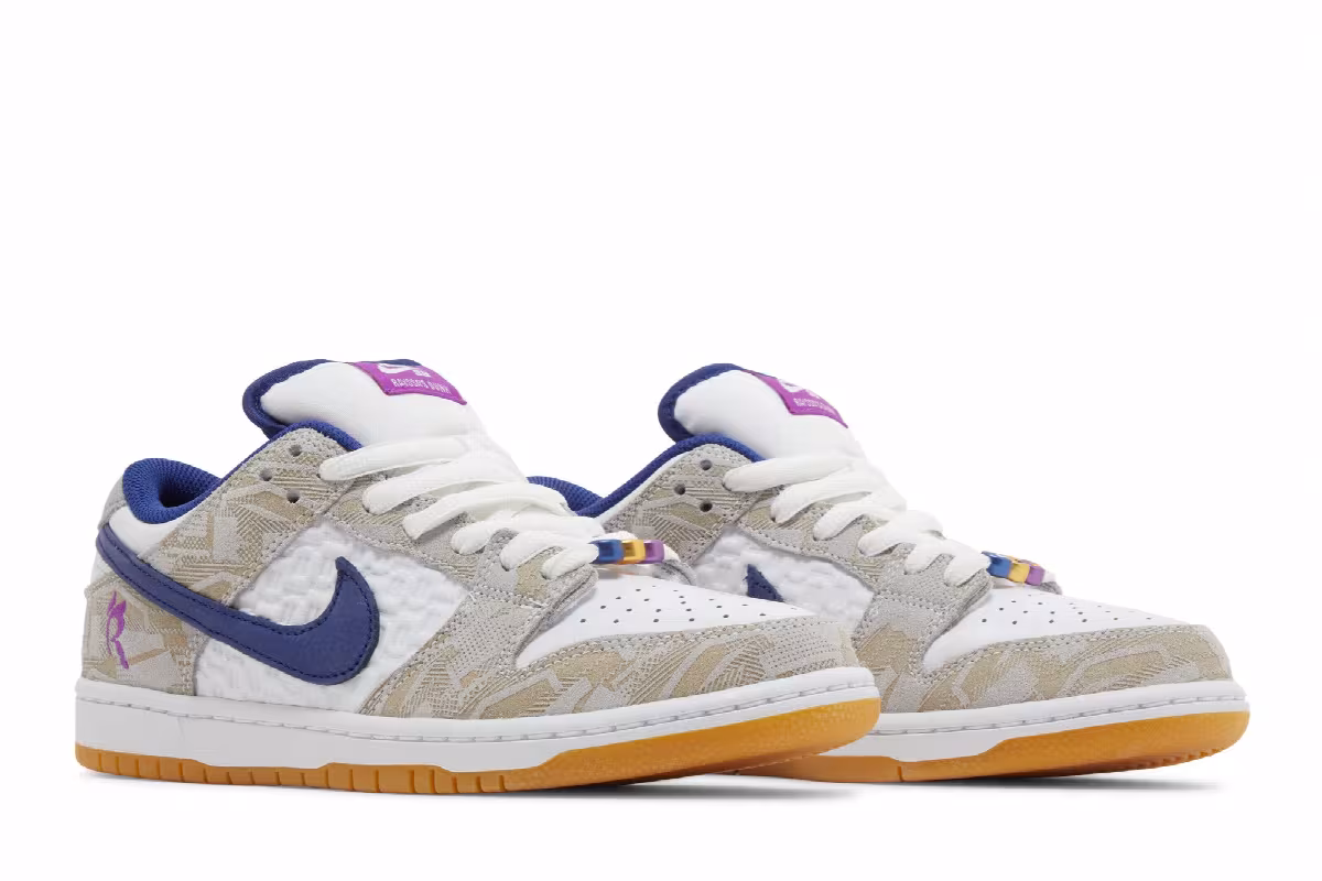 Rayssa Leal x Nike Dunk Low SB, view 9