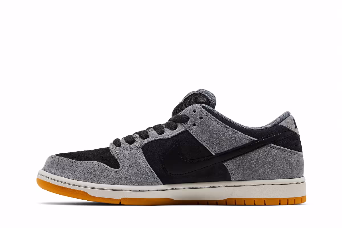 Nike Dunk Low SB Dark Smoke Grey, view 4