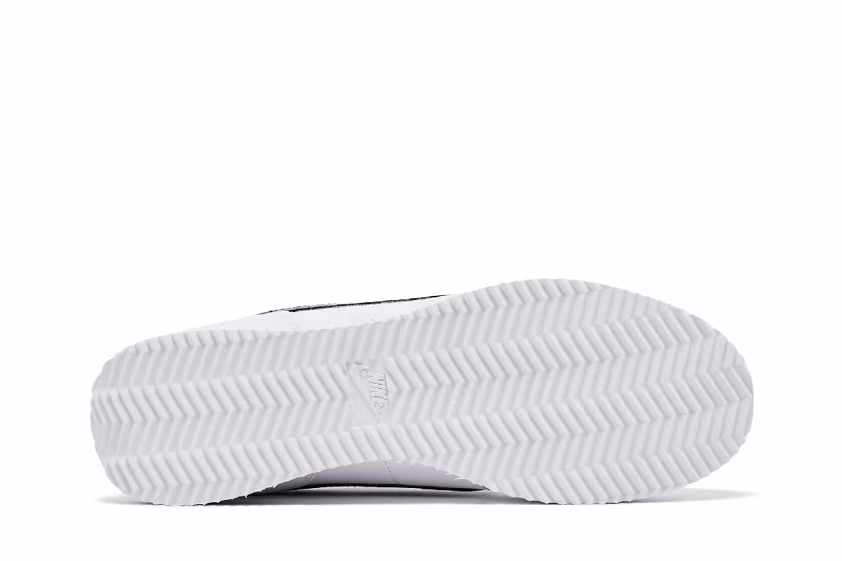Nike Women's Cortez Leather White Black, view 5