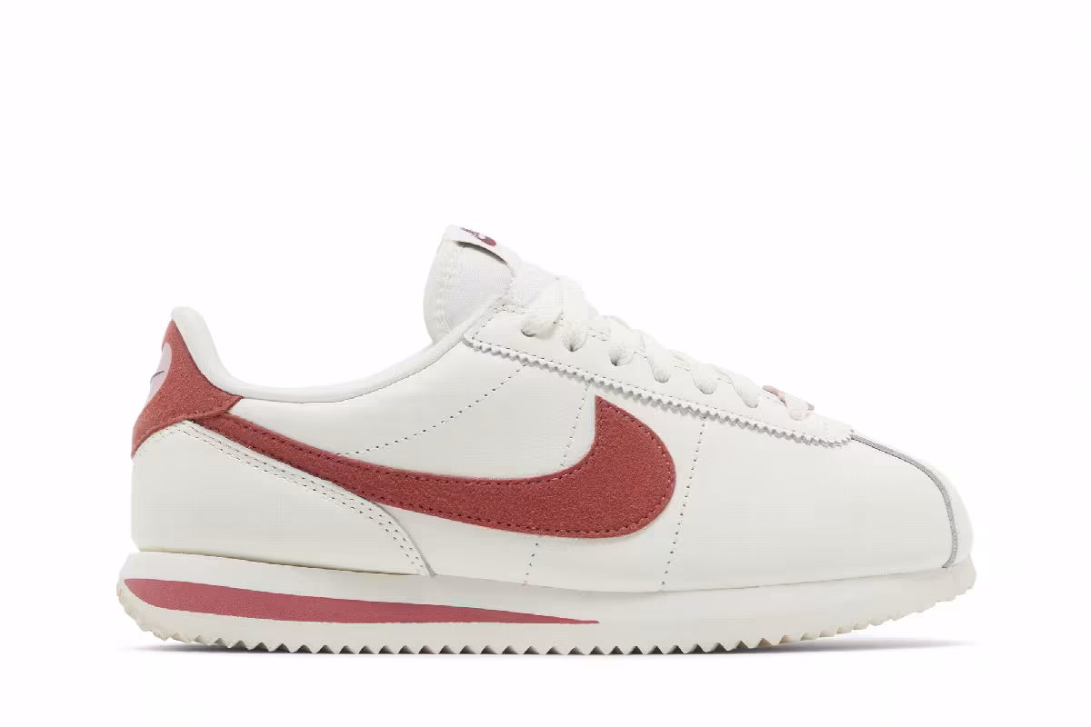 Nike Women's Cortez Valentine's Day 2024, view 2