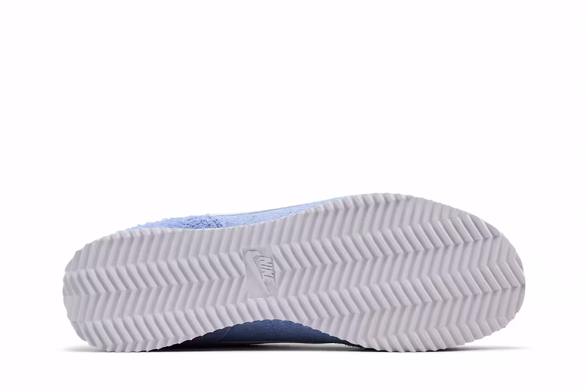 Nike Women's Cortez Vintage Aluminum, view 5