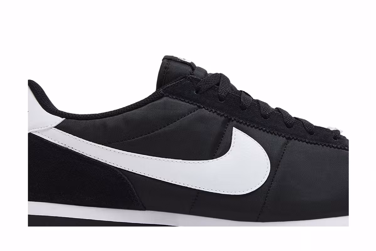 Nike Cortez TXT Black White, view 3