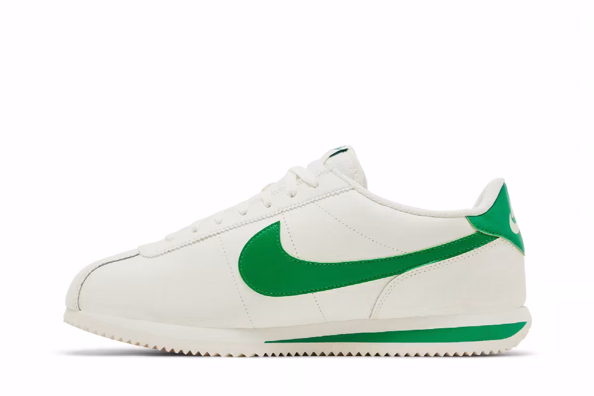 Nike Cortez Sail Stadium Green, view 4