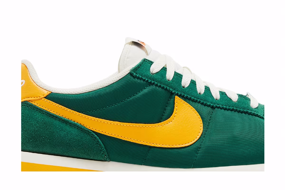 Nike Cortez TXT Oregon, view 3