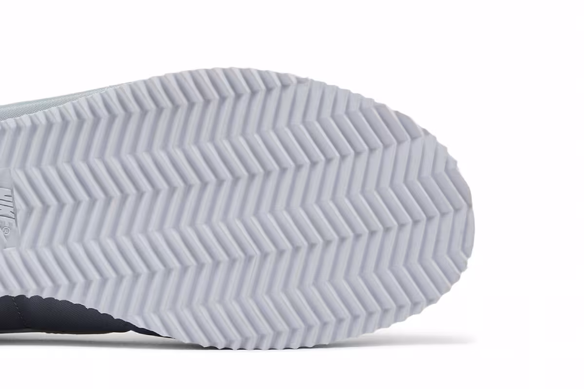 Nike Cortez TXT Flat Silver, view 6
