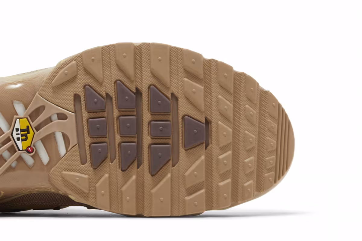 Nike Air Max Plus Sesame, view 6