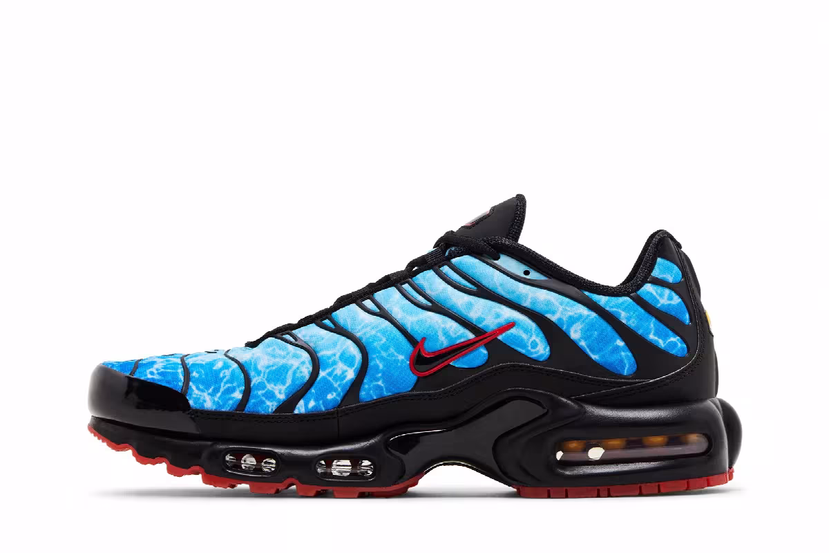 Nike Air Max Plus Shark Attack, view 4