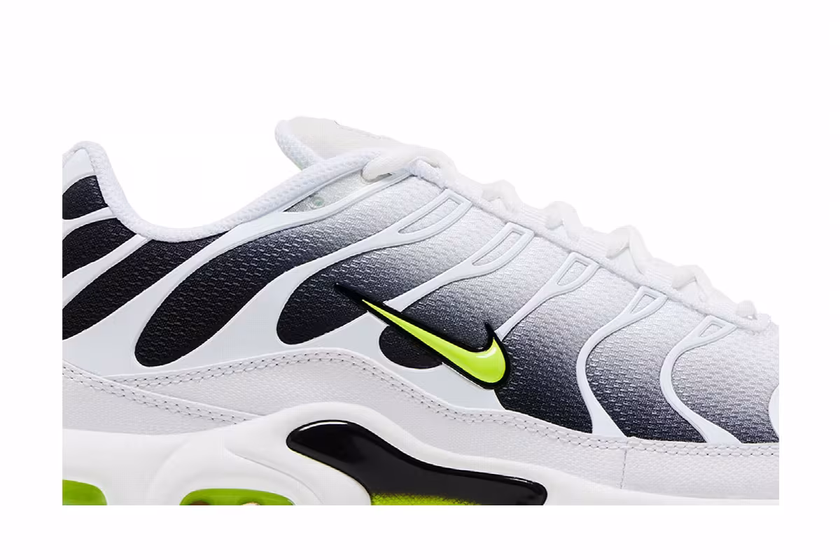 Nike Air Max Plus White Black Volt, view 3