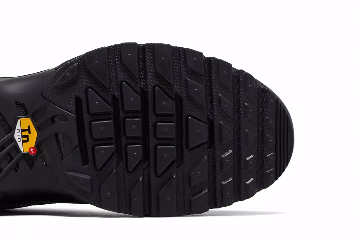 Swarovski x Nike Women's Air Max Plus Moonlight, view 6