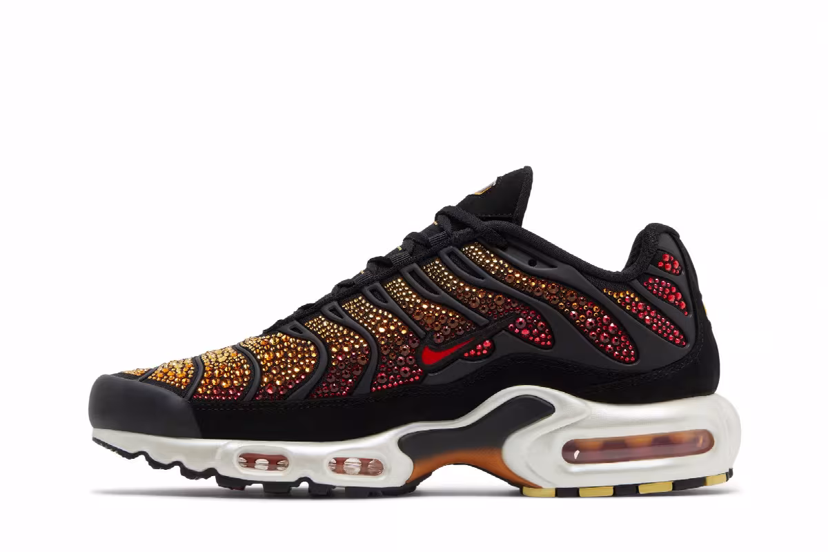 Swarovski x Nike Women's Air Max Plus Sunset, view 4