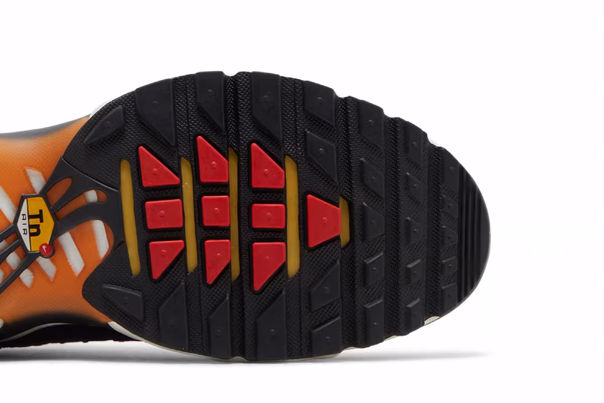 Swarovski x Nike Women's Air Max Plus Sunset, view 6