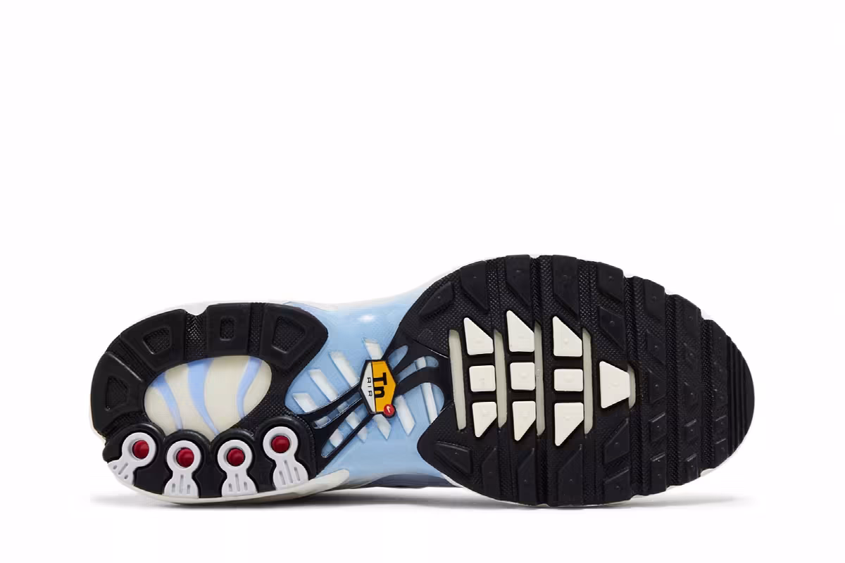 Nike Women's Air Max Plus Daybreak, view 5