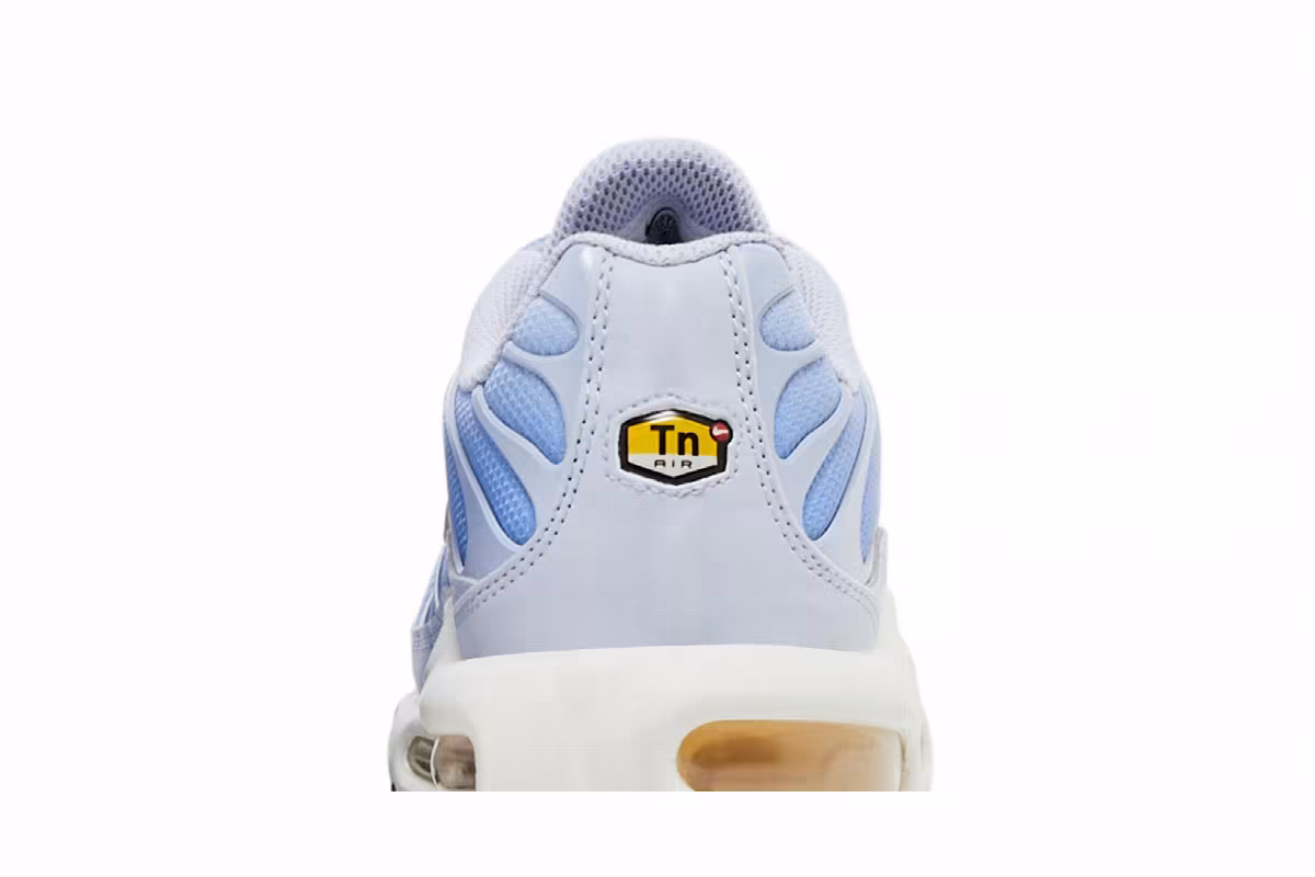 Nike Women's Air Max Plus Daybreak, view 8
