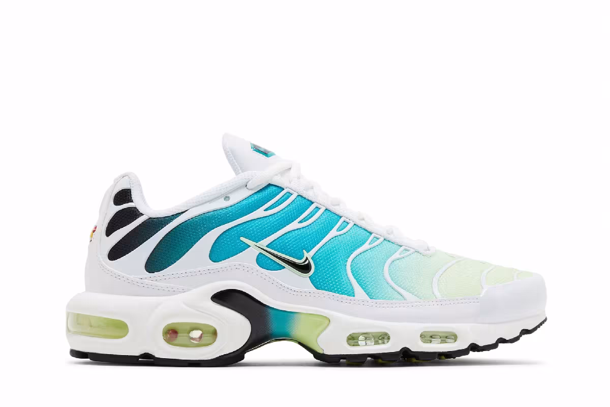 Nike Women's Air Max Plus Dusty Cactus Barely Volt, view 2