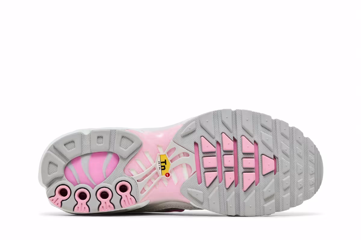 Nike Women's Air Max Plus Summit White Pink Rise, view 5