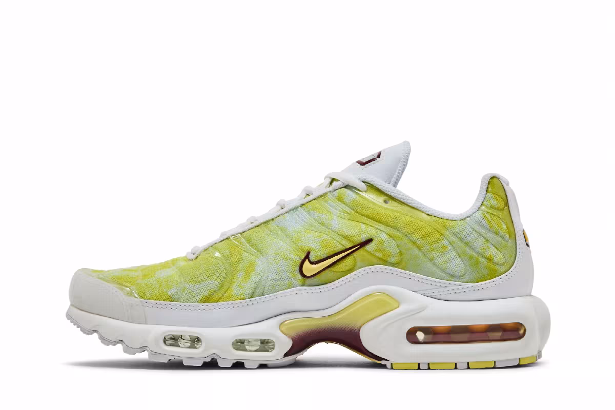 Nike Women's Air Max Plus Lemon Wash, view 4