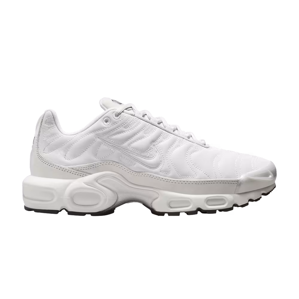 Nike Women's Air Max Plus Platinum Tint