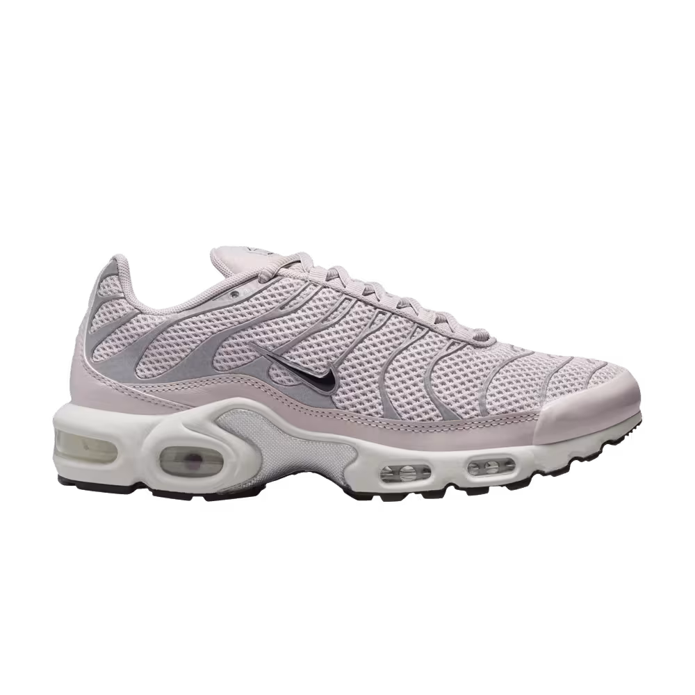 Nike Women's Air Max Plus Platinum Violet