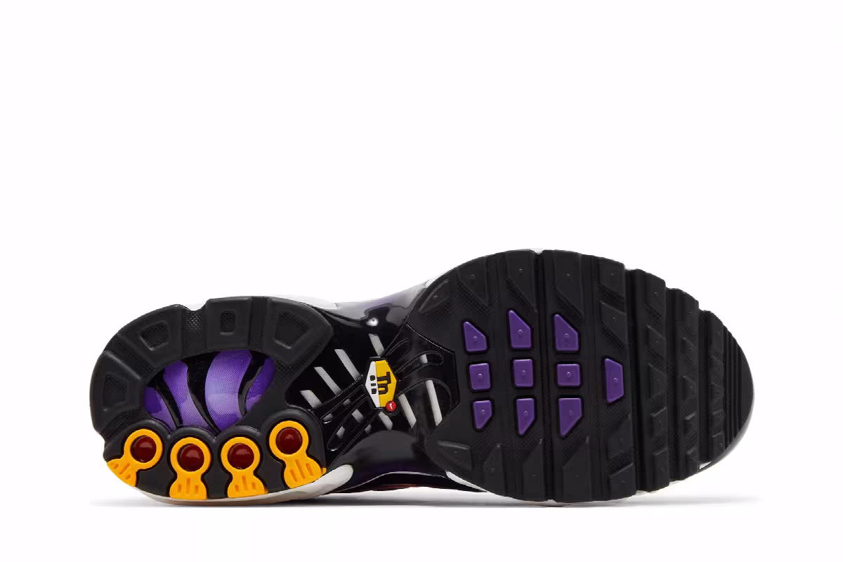 Nike Air Max Plus OG GS Voltage Purple 2024, view 5