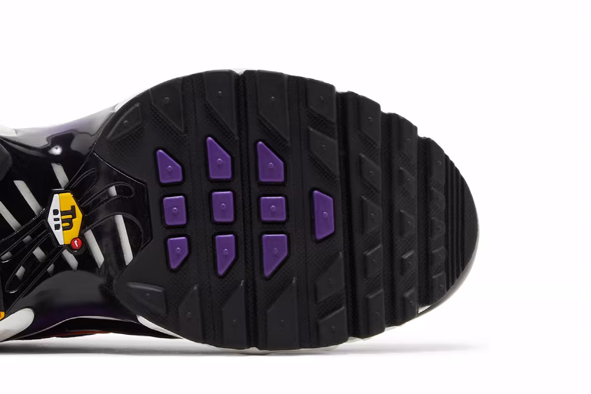 Nike Air Max Plus OG GS Voltage Purple 2024, view 6