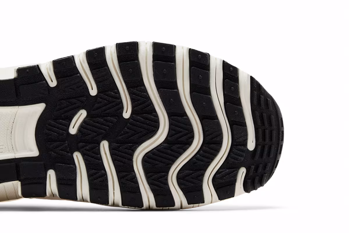 Nike Women's Free Metcon 6 Premium Summit White Black, view 6