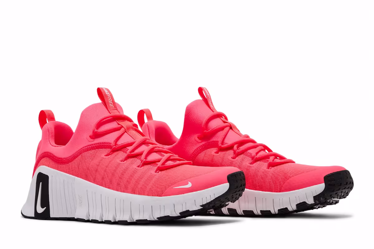 Nike Women's Free Metcon 6 Hot Punch, view 9