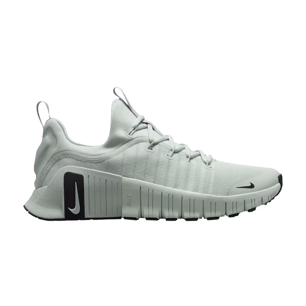 Nike Women's Free Metcon 6 Light Silver